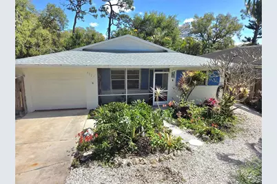 4527 Pike Avenue, Sarasota, FL 34233 - Photo 1