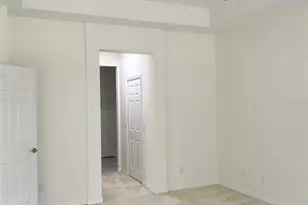 2921 Trustee Ave, Sarasota, FL 34243 - Photo 8