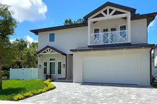 2596 Floyd St, Sarasota, FL 34239 - Photo 1