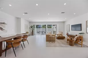 2596 Floyd St, Sarasota, FL 34239 - Photo 16