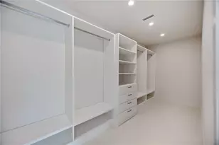 2596 Floyd St, Sarasota, FL 34239 - Photo 48