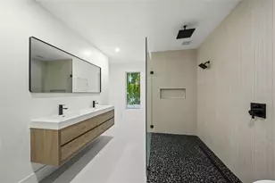 3500 Bay Shore Rd, Sarasota, FL 34234 - Photo 46