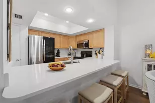 3013 Clark Rd, Sarasota, FL 34231 - Photo 4