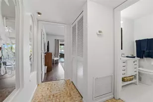 3013 Clark Rd, Sarasota, FL 34231 - Photo 16