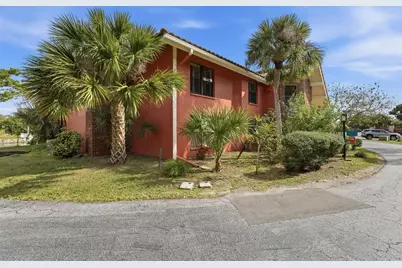 3013 Clark Road #6, Sarasota, FL 34231 - Photo 2
