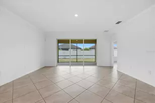 2607 Avolet Ct, Lakewood Ranch, FL 34211 - Photo 6