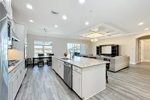 6006 Anise Dr, Sarasota, FL 34238 - Photo 16