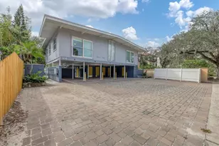 1236 13th St, Sarasota, FL 34236 - Photo 6