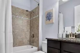 306 172nd St E, Bradenton, FL 34212 - Photo 32