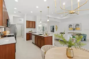 12204 Thornhill Ct, Lakewood Ranch, FL 34202 - Photo 14