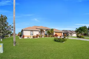 240 White Marsh Ln, Rotonda West, FL 33947 - Photo 34