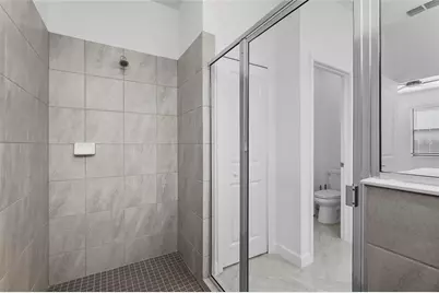 5107 Coral Reef Way, Bradenton, FL 34211 - Photo 10