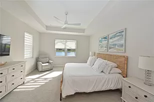 8055 Slipway Dr, Sarasota, FL 34240 - Photo 14