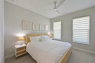 8055 Slipway Dr, Sarasota, FL 34240 - Photo 16