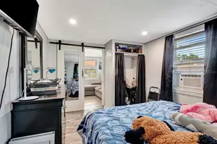 997 28th Ave Dr E, Bradenton, FL 34208 - Photo 22