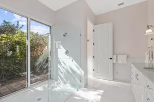 4939 Peregrine Point Way, Sarasota, FL 34231 - Photo 38