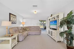 6812 19th Ave W, Bradenton, FL 34209 - Photo 4