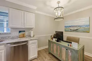 3350 S Osprey Ave, Sarasota, FL 34239 - Photo 6