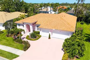 5270 Far Oak Cir, Sarasota, FL 34238 - Photo 4