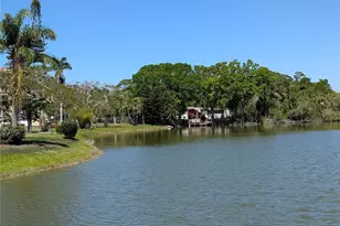 3562 Lake Bayshore Dr, Bradenton, FL 34205 - Photo 34