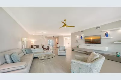 535 Sanctuary Drive #C807, Longboat Key, FL 34228 - Photo 6