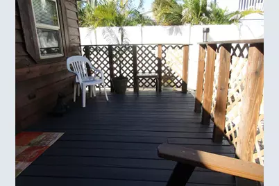 618 Avenida De Mayo, Sarasota, FL 34242 - Photo 8