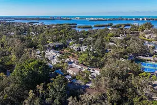 1508 Pelican Cove Rd, Sarasota, FL 34231 - Photo 1