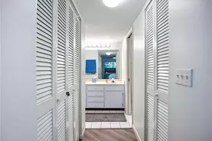 1508 Pelican Cove Rd, Sarasota, FL 34231 - Photo 20