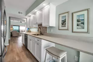 1555 Tarpon Center Dr, Venice, FL 34285 - Photo 12