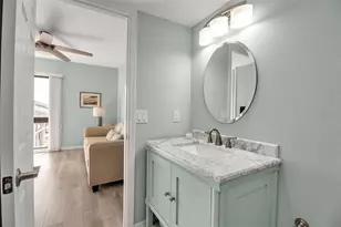 1555 Tarpon Center Dr, Venice, FL 34285 - Photo 28