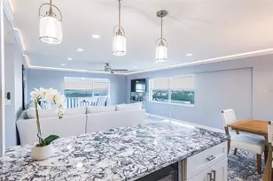 1750 Benjamin Franklin Dr, Sarasota, FL 34236 - Photo 8