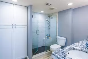 1750 Benjamin Franklin Dr, Sarasota, FL 34236 - Photo 16