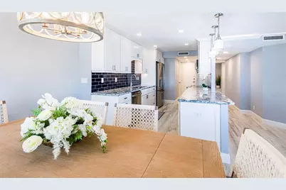 1750 Benjamin Franklin Drive #10G, Sarasota, FL 34236 - Photo 6