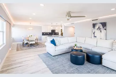 1750 Benjamin Franklin Drive #10G, Sarasota, FL 34236 - Photo 6