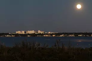 1750 Benjamin Franklin Dr, Sarasota, FL 34236 - Photo 28