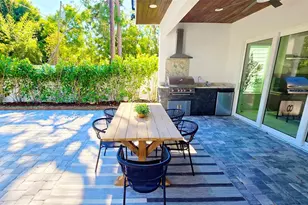 1156 Cocoanut Ave, Sarasota, FL 34236 - Photo 40