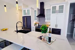 1156 Cocoanut Ave, Sarasota, FL 34236 - Photo 10