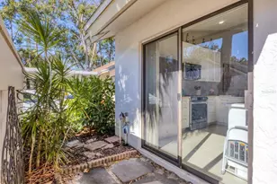 5222 Myrtle Wood, Sarasota, FL 34235 - Photo 4