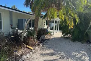311 63rd St, Holmes Beach, FL 34217 - Photo 6