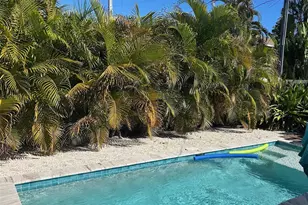 311 63rd St, Holmes Beach, FL 34217 - Photo 10