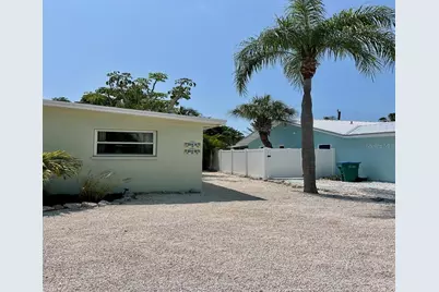 311 63rd Street, Holmes Beach, FL 34217 - Photo 2