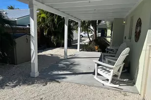 311 63rd St, Holmes Beach, FL 34217 - Photo 4