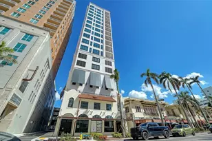 33 S Palm Ave, Sarasota, FL 34236 - Photo 1