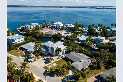507 58th Street, Holmes Beach, FL 34217 - Photo 10
