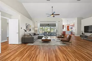 5309 Gardens Dr, Sarasota, FL 34243 - Photo 4