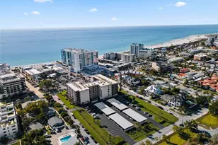 1001 Benjamin Franklin Dr, Sarasota, FL 34236 - Photo 2