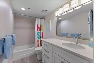 1001 Benjamin Franklin Dr, Sarasota, FL 34236 - Photo 28