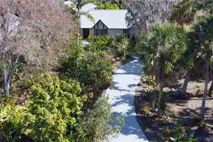 1035 Sirus Trail, Sarasota, FL 34232 - Photo 1