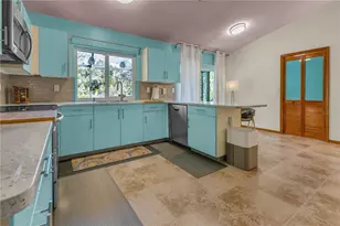 1035 Sirus Trail, Sarasota, FL 34232 - Photo 12
