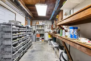 7318 Westmoreland Dr, Sarasota, FL 34243 - Photo 26